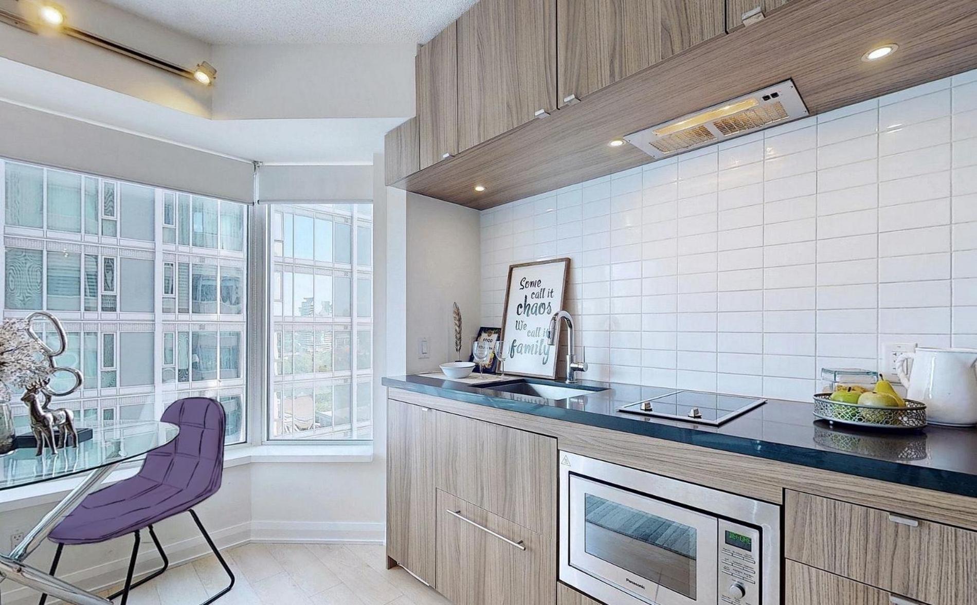 Apartment Of Utsg Toronto